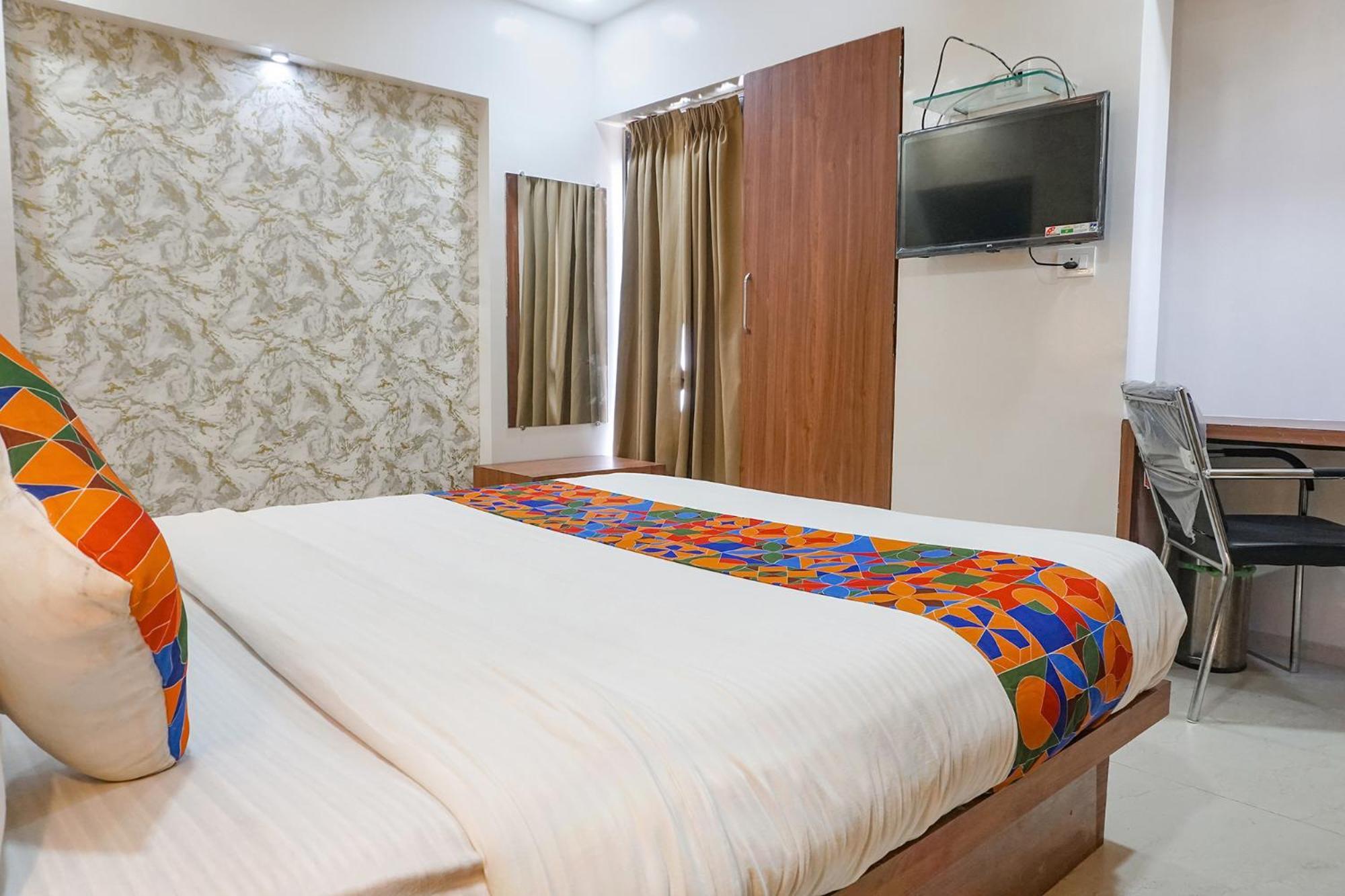 Fabhotel Emersion Residency - High Street Near Laxman Nagar, Baner Púna Exteriér fotografie