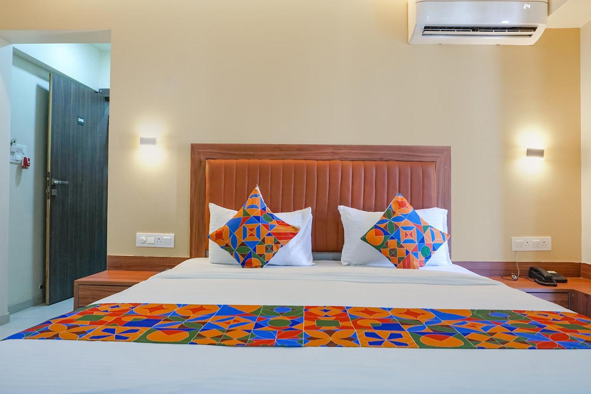 Fabhotel Emersion Residency - High Street Near Laxman Nagar, Baner Púna Exteriér fotografie