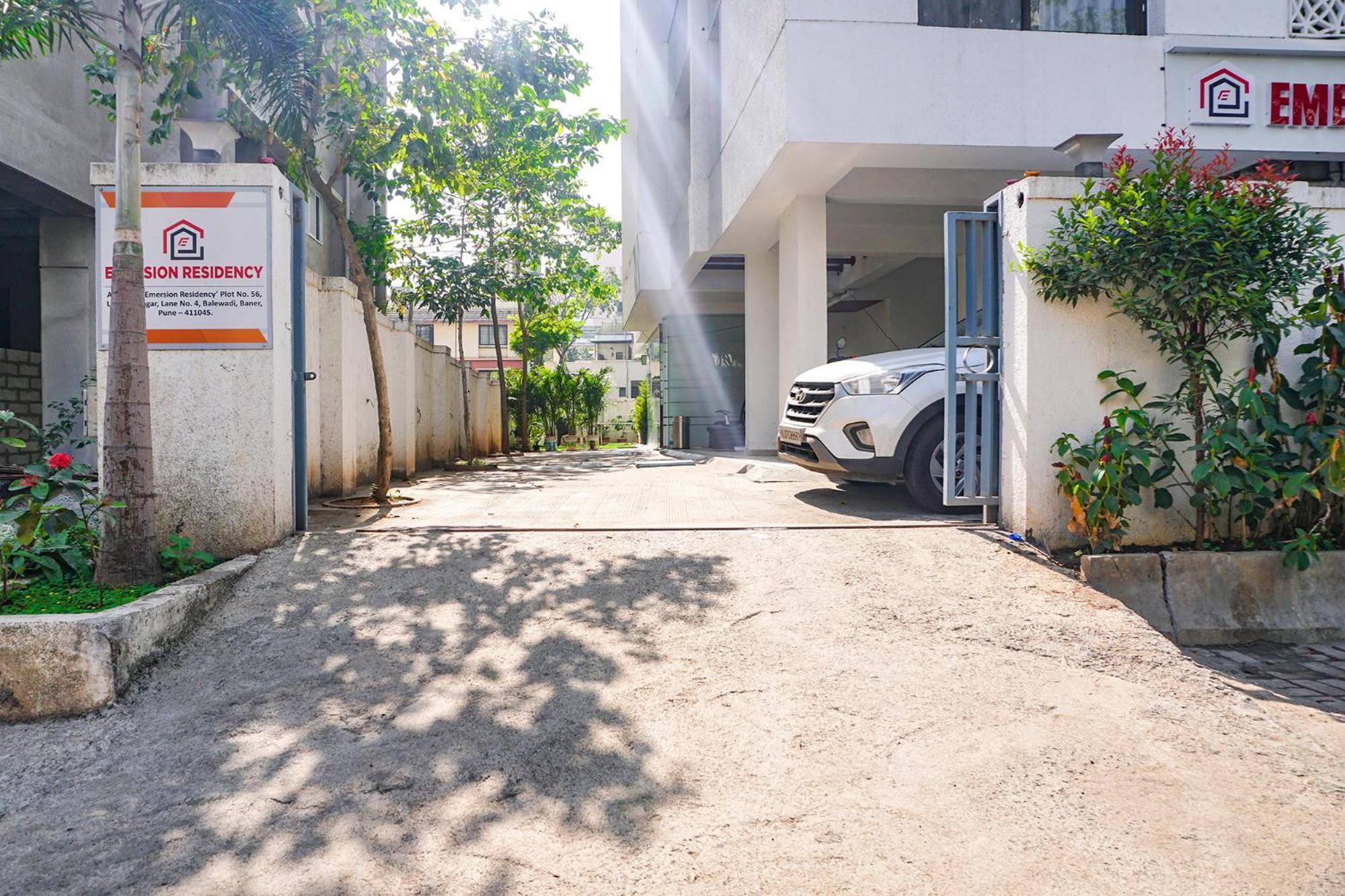 Fabhotel Emersion Residency - High Street Near Laxman Nagar, Baner Púna Exteriér fotografie